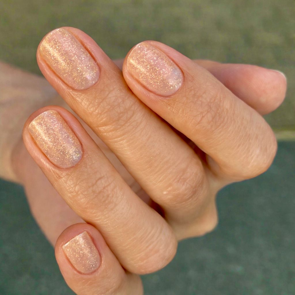 Curêlis Rêvive Elixir - Tratamiento fortalecedor tri-activo para uñas frágiles | Reparación y protección de uñas dañadas por esmalte semipermanente, acrílico o gel
